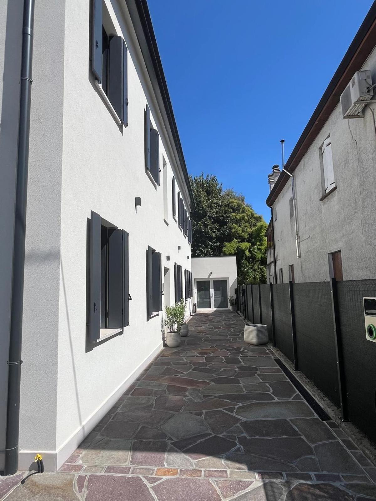 Houses Of Flowers Spinea Exterior photo